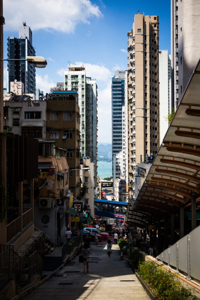 香港　西營盤の街