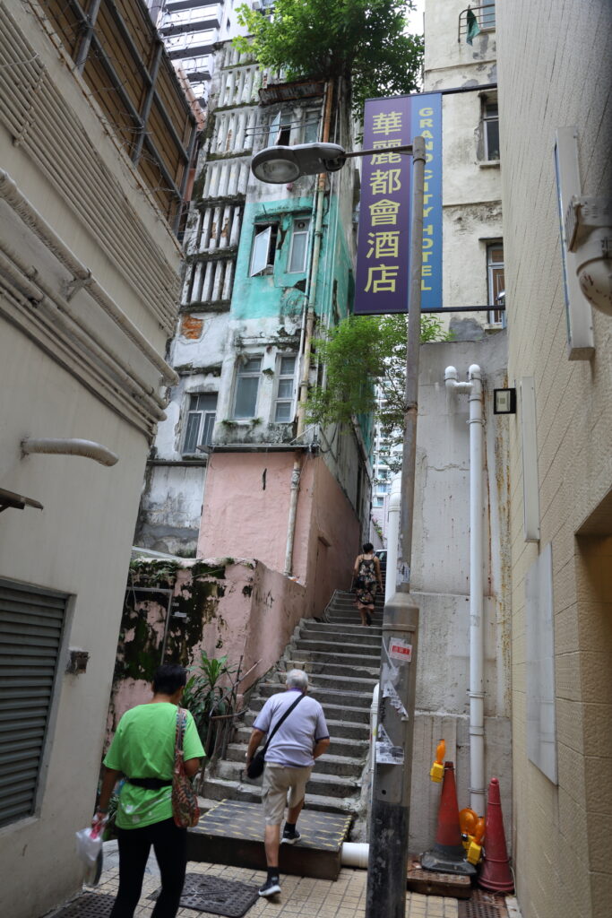 香港 西營盤の街